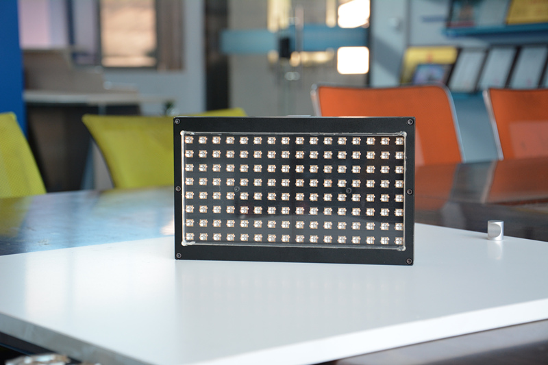 藍(lán)盾固化設(shè)備UV固化燈的優(yōu)點